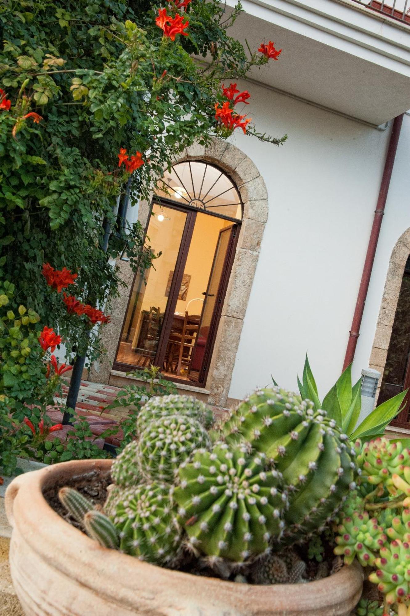 Casale La Zagara Aparthotel Sciacca Bagian luar foto