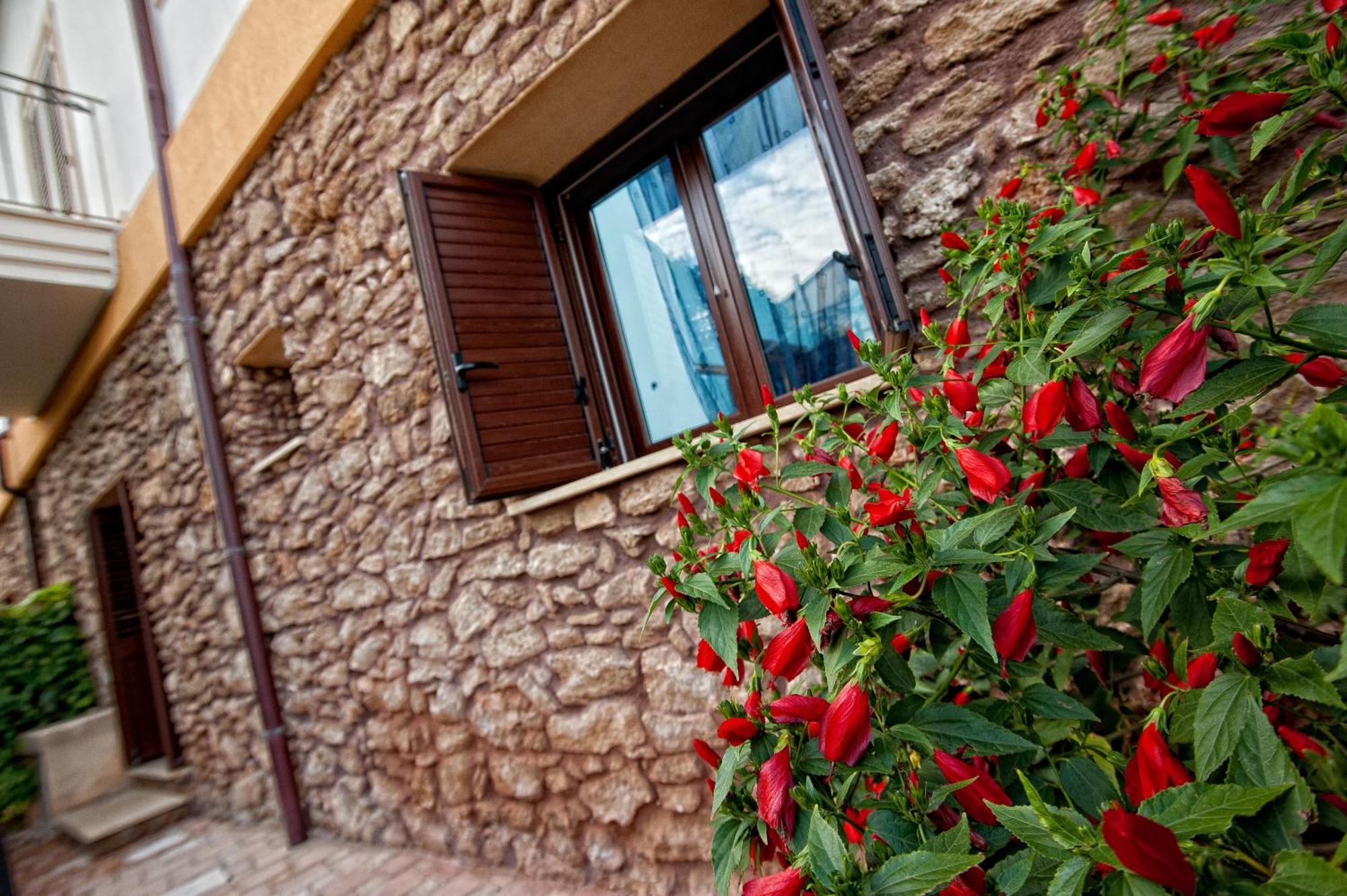 Casale La Zagara Aparthotel Sciacca Bagian luar foto