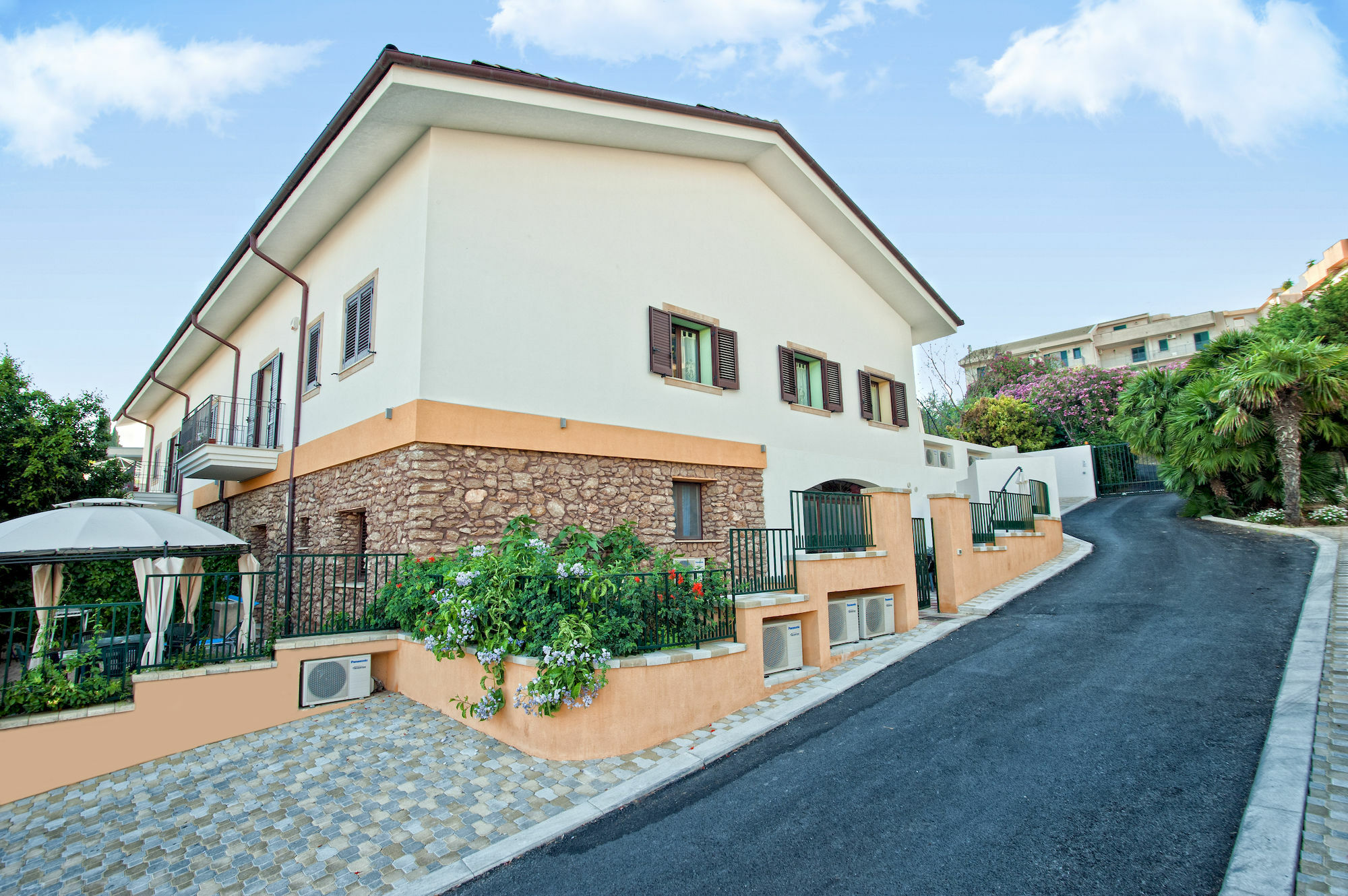 Casale La Zagara Aparthotel Sciacca Bagian luar foto
